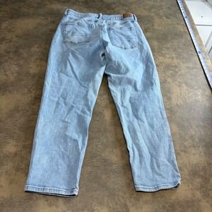 American Eagle Mom Jeans Womens 12 Light Blue High Waisted Relaxed Fit Denim